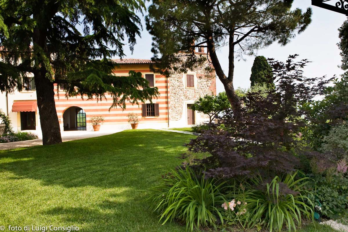 LUIGICONSIGLIO-FOTOGRAFO-ARCHITETTURA-LIBRO-FOTOGRAFICO-PALAZZOLO-056