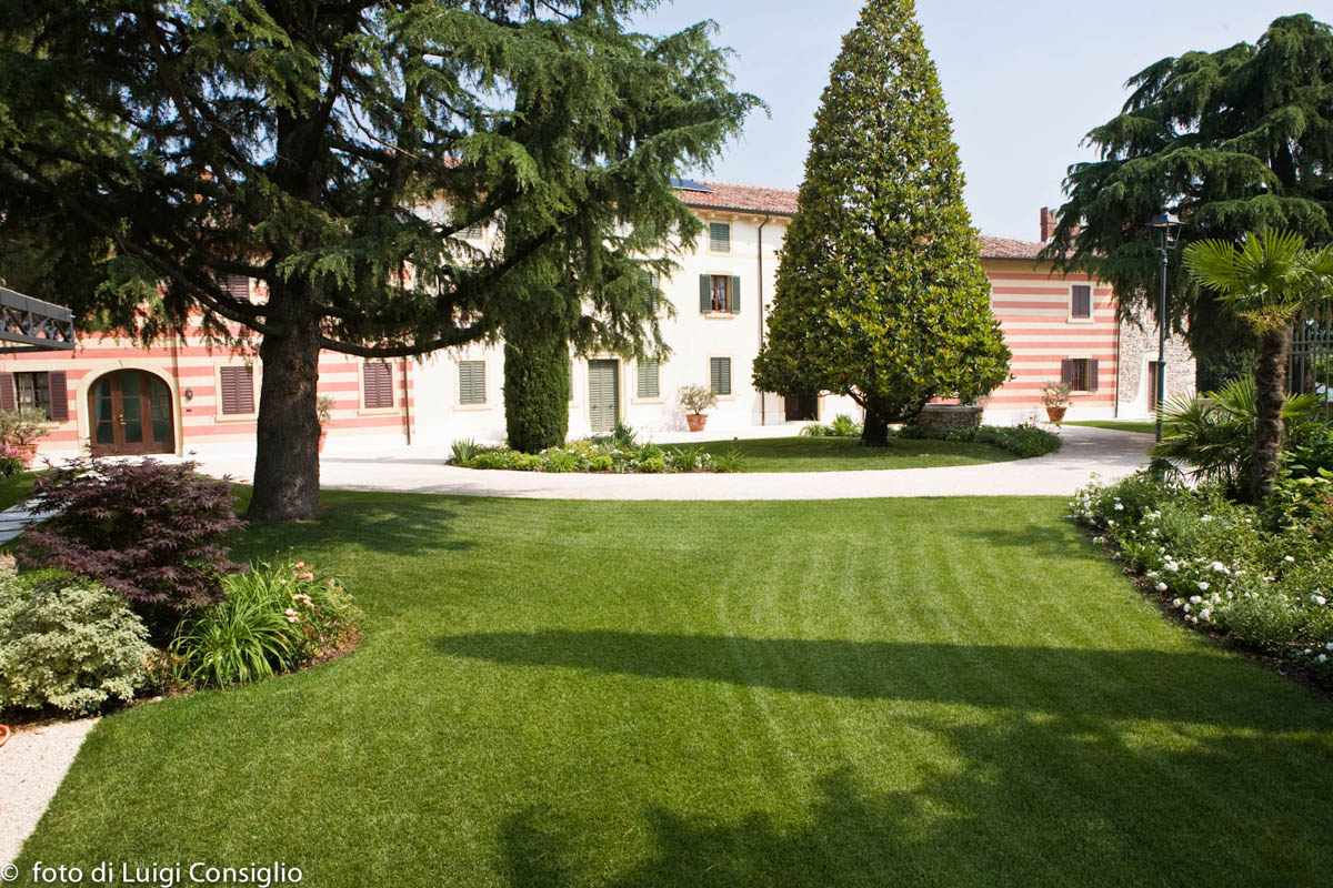LUIGICONSIGLIO-FOTOGRAFO-ARCHITETTURA-LIBRO-FOTOGRAFICO-PALAZZOLO-058